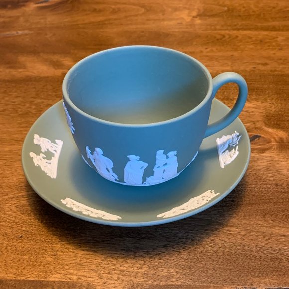 Vintage Wedgwood Sage Green Jasperware Teacup and Saucer Set - Picture 5 of 10